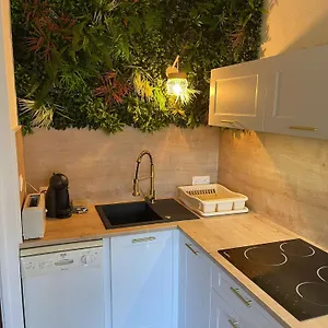 Studio 4 Personnes, Coin Cabine, Climatisation, Terrasse, Parking, Mer Appartement